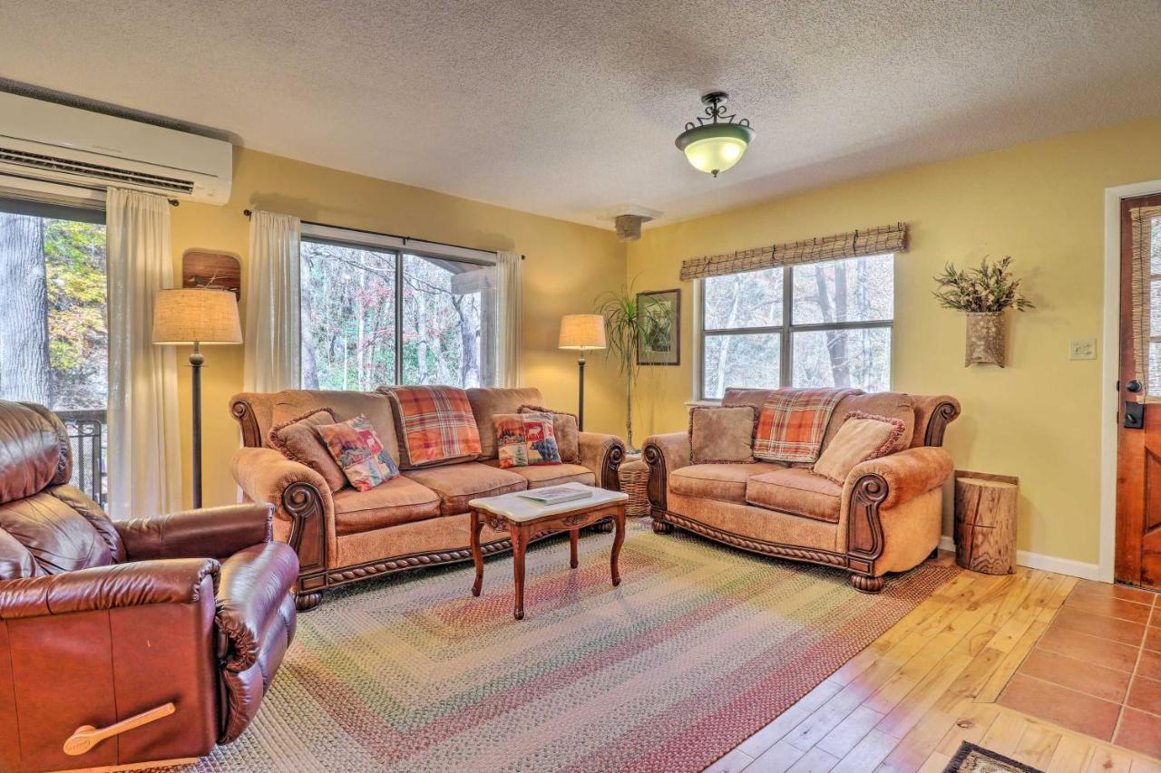 Creekside Retreat With Deck, 18 Miles To Wolf Ridge Villa Weaverville ภายนอก รูปภาพ