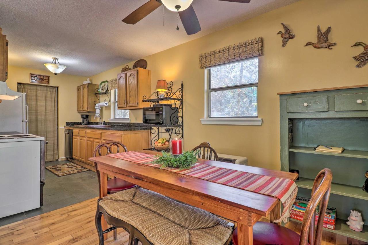 Creekside Retreat With Deck, 18 Miles To Wolf Ridge Villa Weaverville ภายนอก รูปภาพ