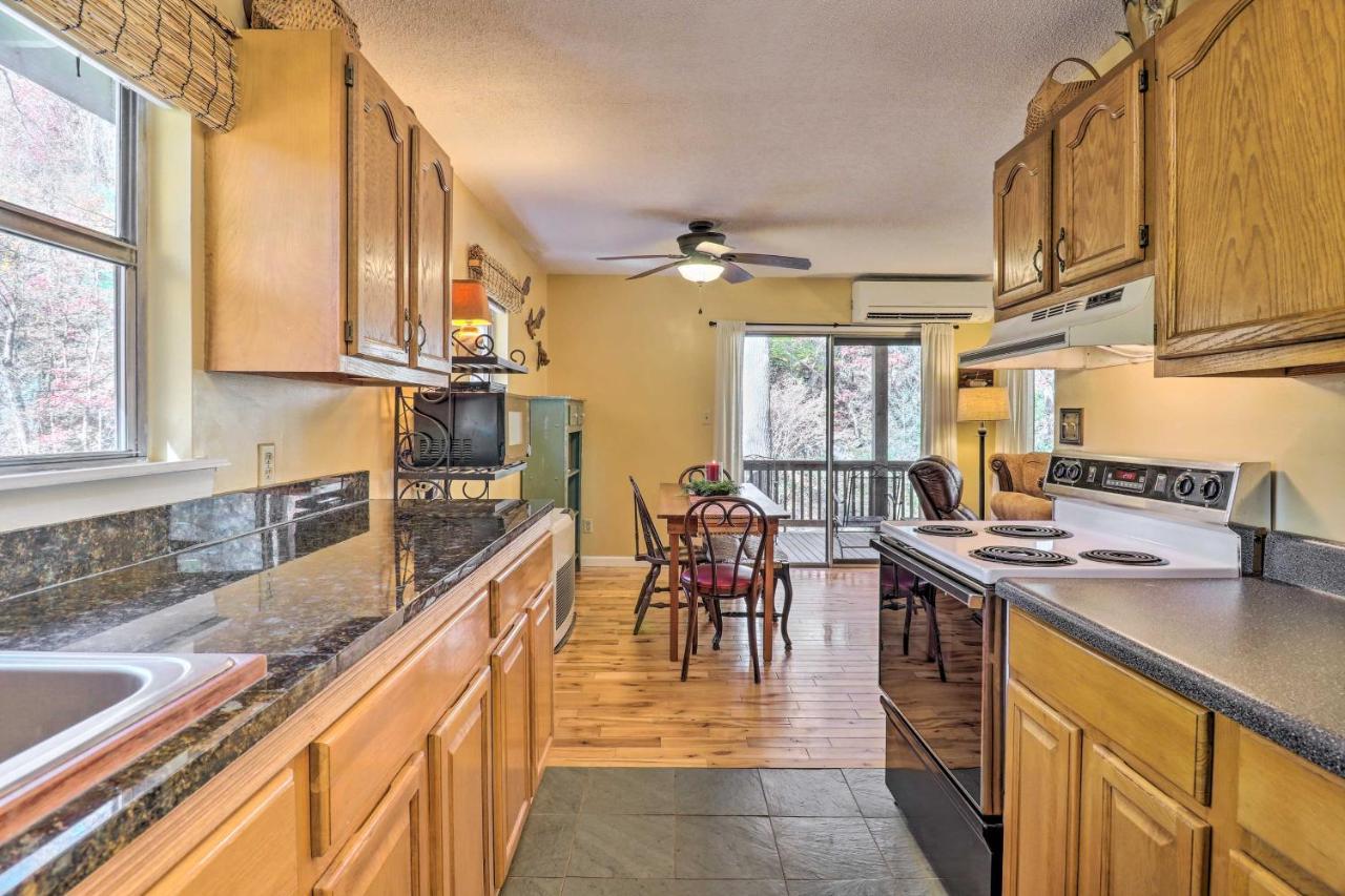 Creekside Retreat With Deck, 18 Miles To Wolf Ridge Villa Weaverville ภายนอก รูปภาพ